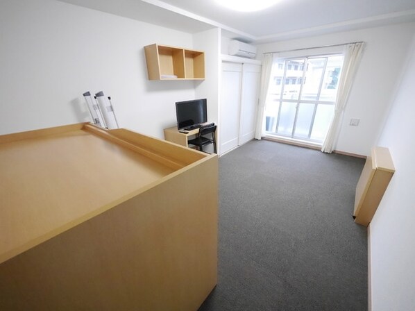 レオパレスパルコートFの物件内観写真